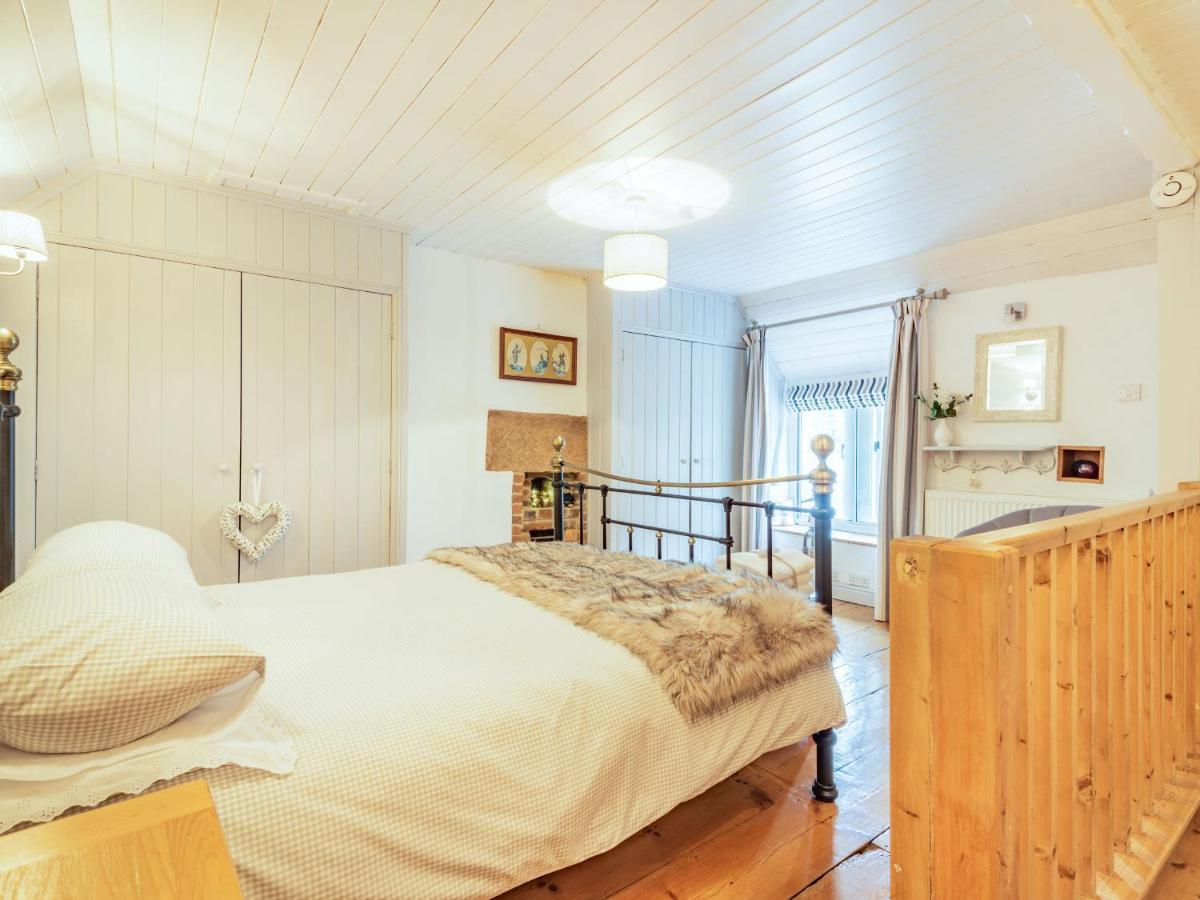 Calamine Cottage ครอมฟอร์ด ภายนอก รูปภาพ
